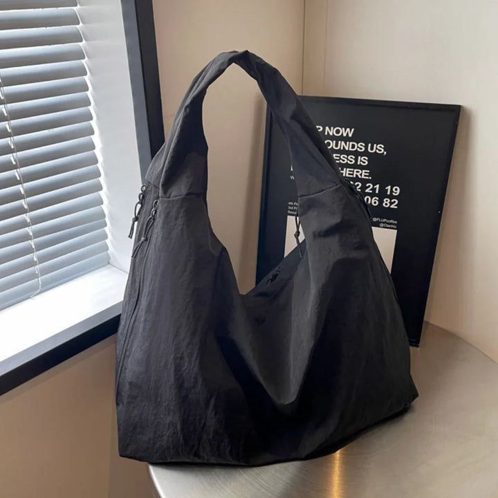 Luna – Hobo Shoulder Bag