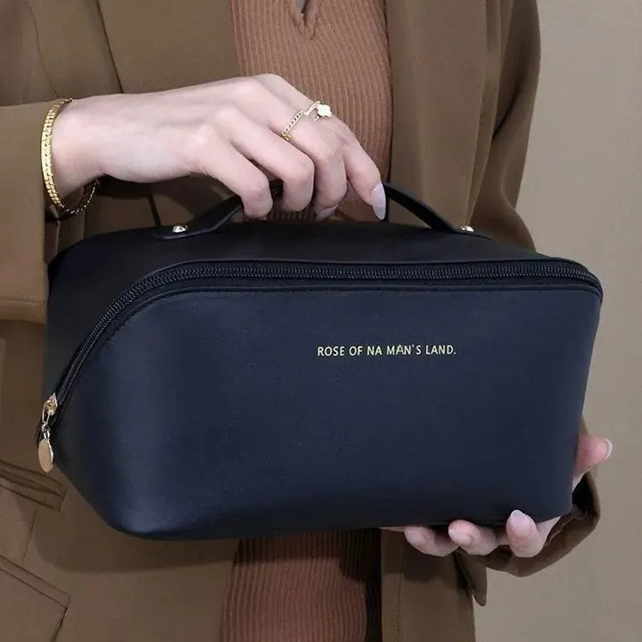 Glamour™ |Vault toiletry bag